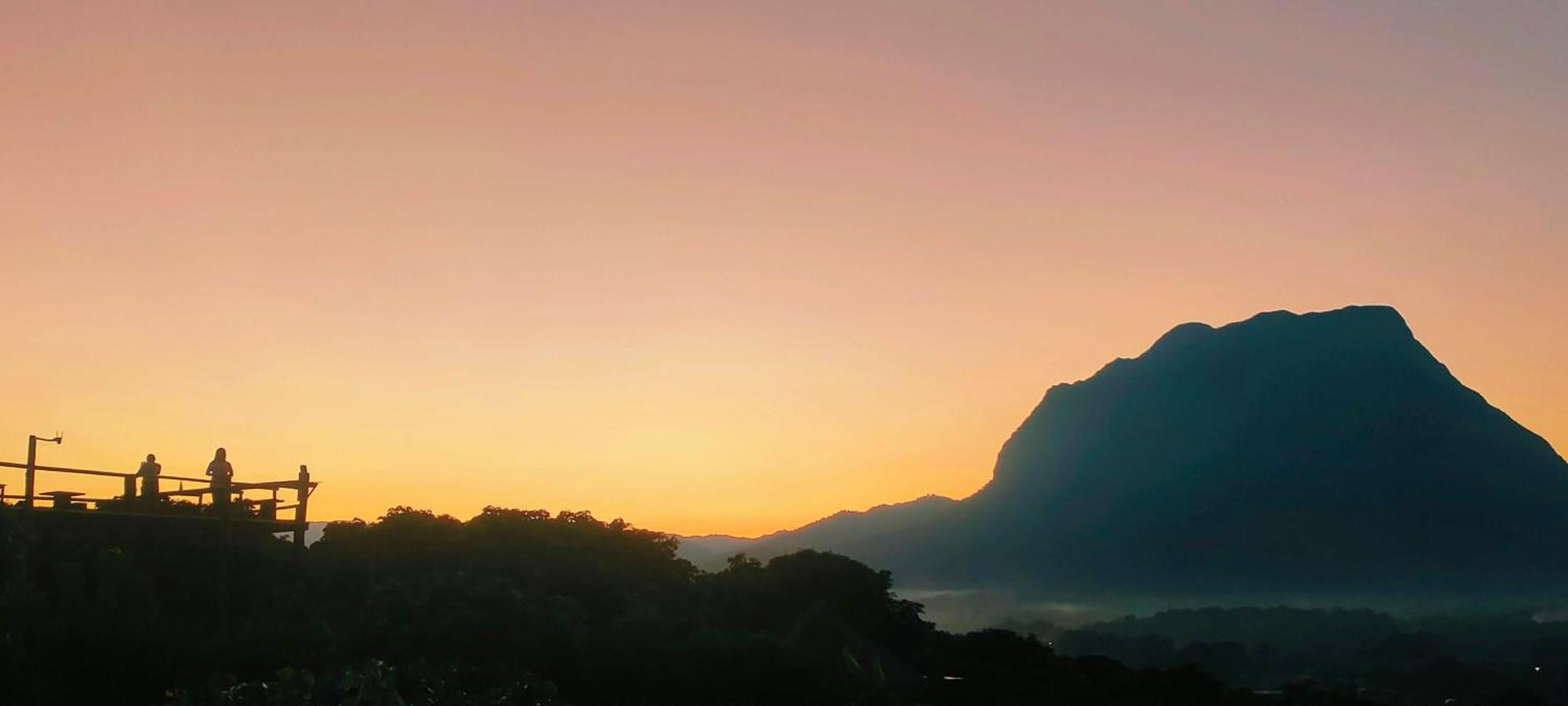 Baan 2 Dao Farmstay Chiang Dao Bagian luar foto