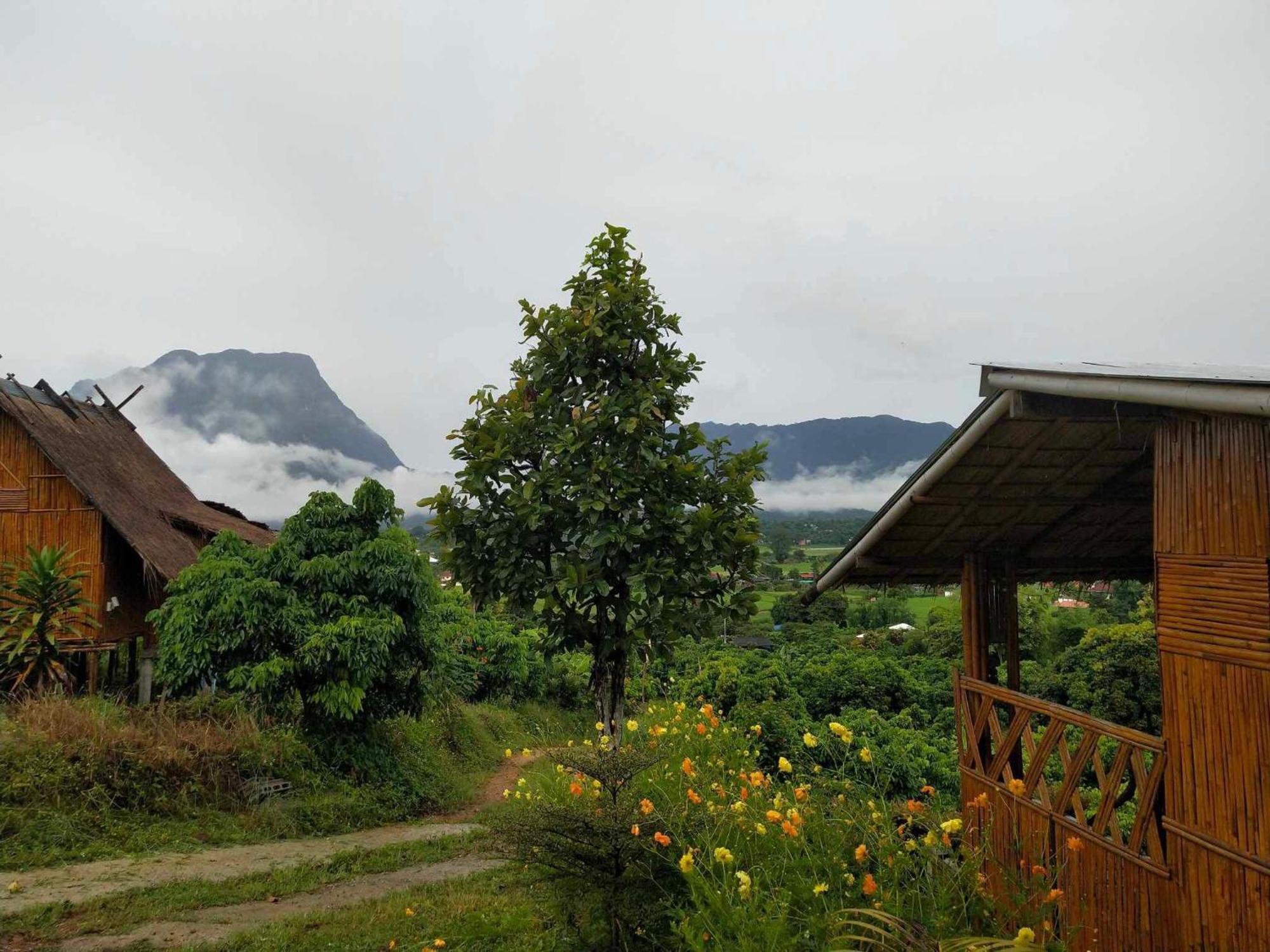 Baan 2 Dao Farmstay Chiang Dao Bagian luar foto
