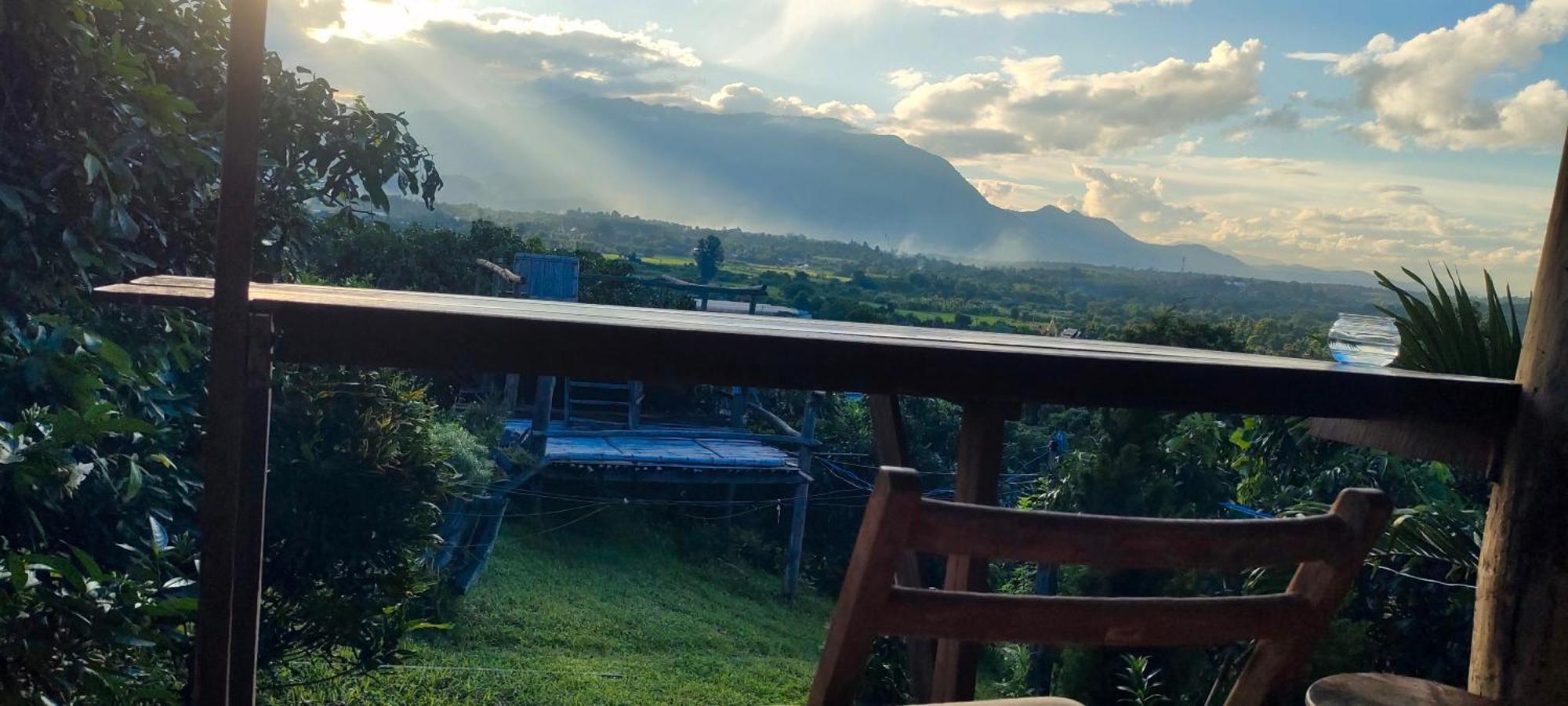 Baan 2 Dao Farmstay Chiang Dao Bagian luar foto